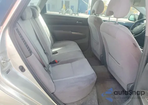 2004 Toyota Prius z USA, uszkodzony, nr VIN JTDKB20U440107690